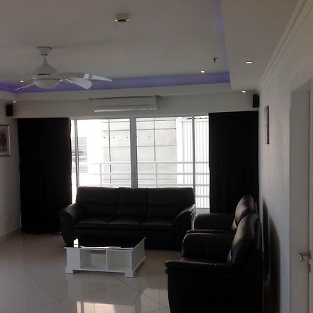 Vtsix Condo Service At View Talay 6 Condo Pattaya Exterior foto